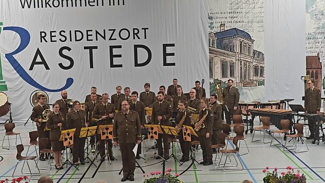 Palju �nne! Kaitseliidu P�rnumaa Maleva Orkester Saxon saavutas Saksamaal Rastederi Euroopa Muusikav�istlusel puhkpilliorkestrite konkursil 2. koha.